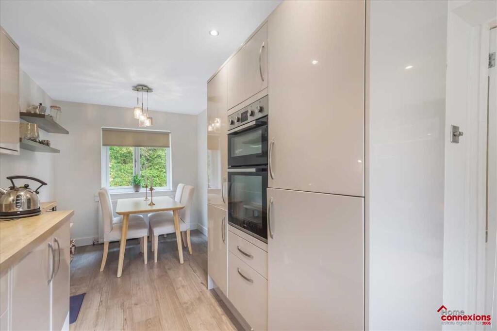 Kitchen Dining (3)