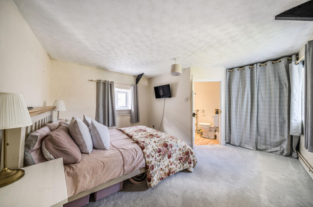 1318133-14-686547...