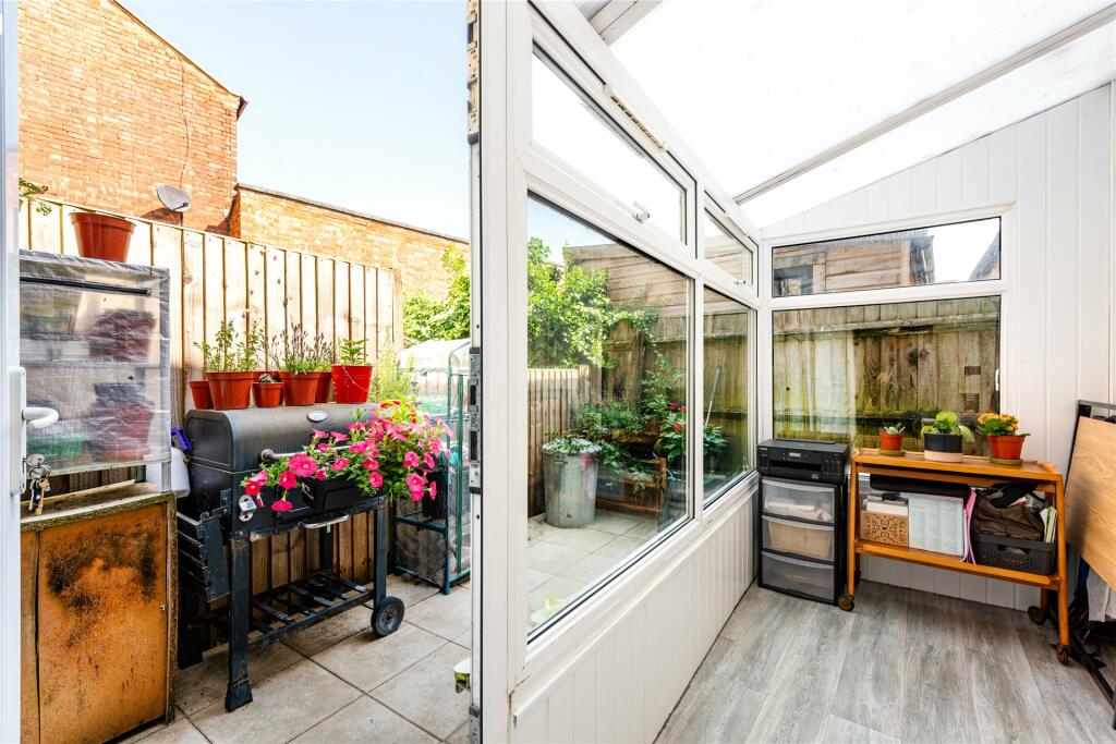 Conservatory/Garden