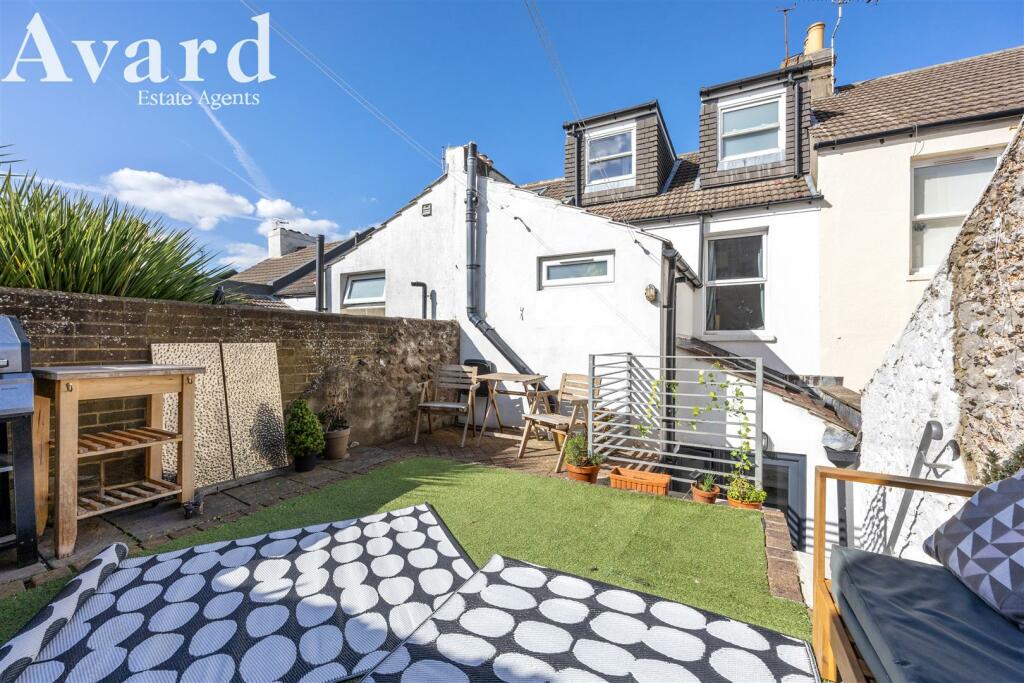 Princes Road, Avards-020.jpg