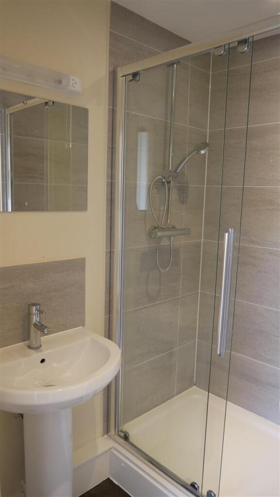 Ensuite Shower Room