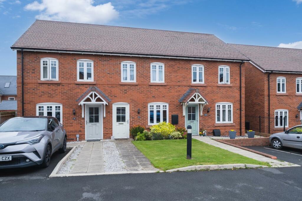17 Hazelhurst Way-037.JPG