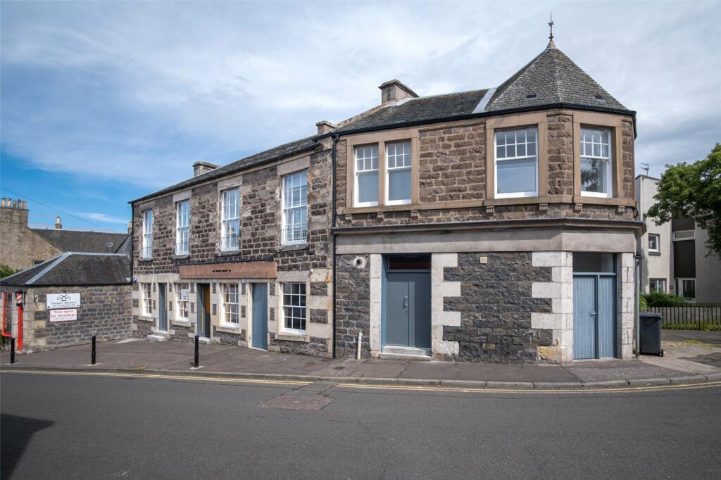 Flat 1