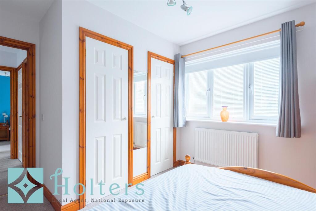 6 Canal Close, Newtown-10.jpg