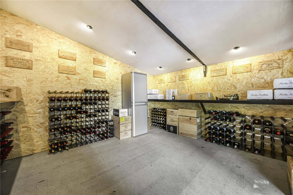 Wine Store
