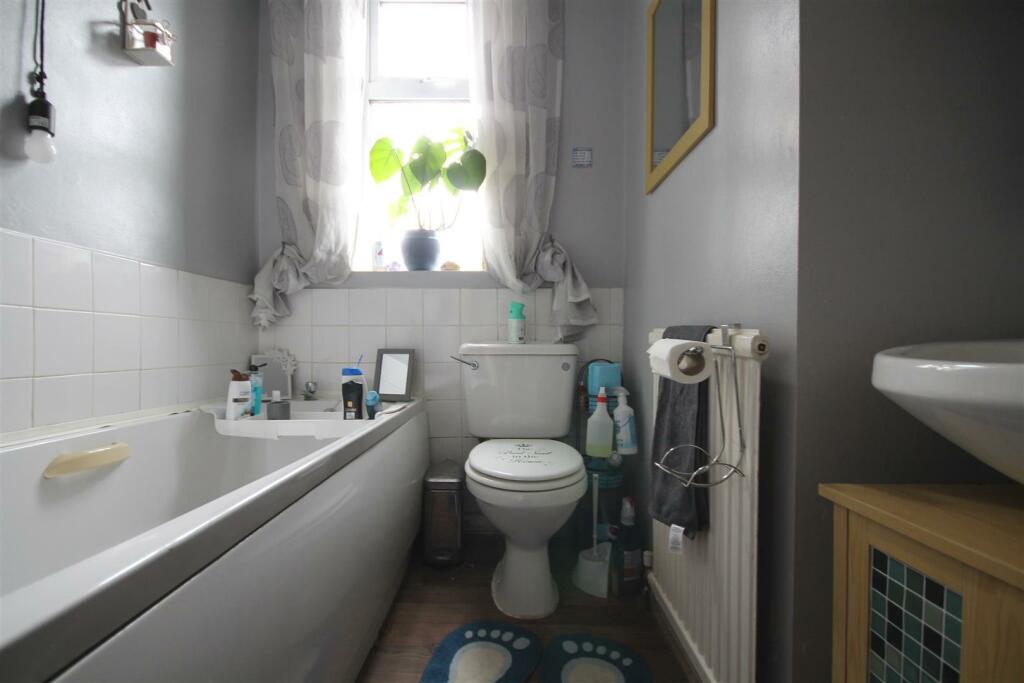 bathroom.JPG