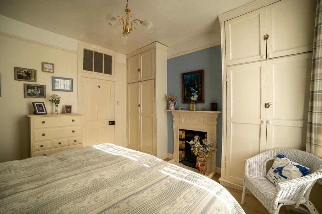 Principal Bedroom No 2