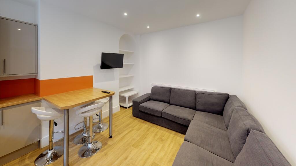 13-Saint-Peters-Gate-Flat-2-Living-Room