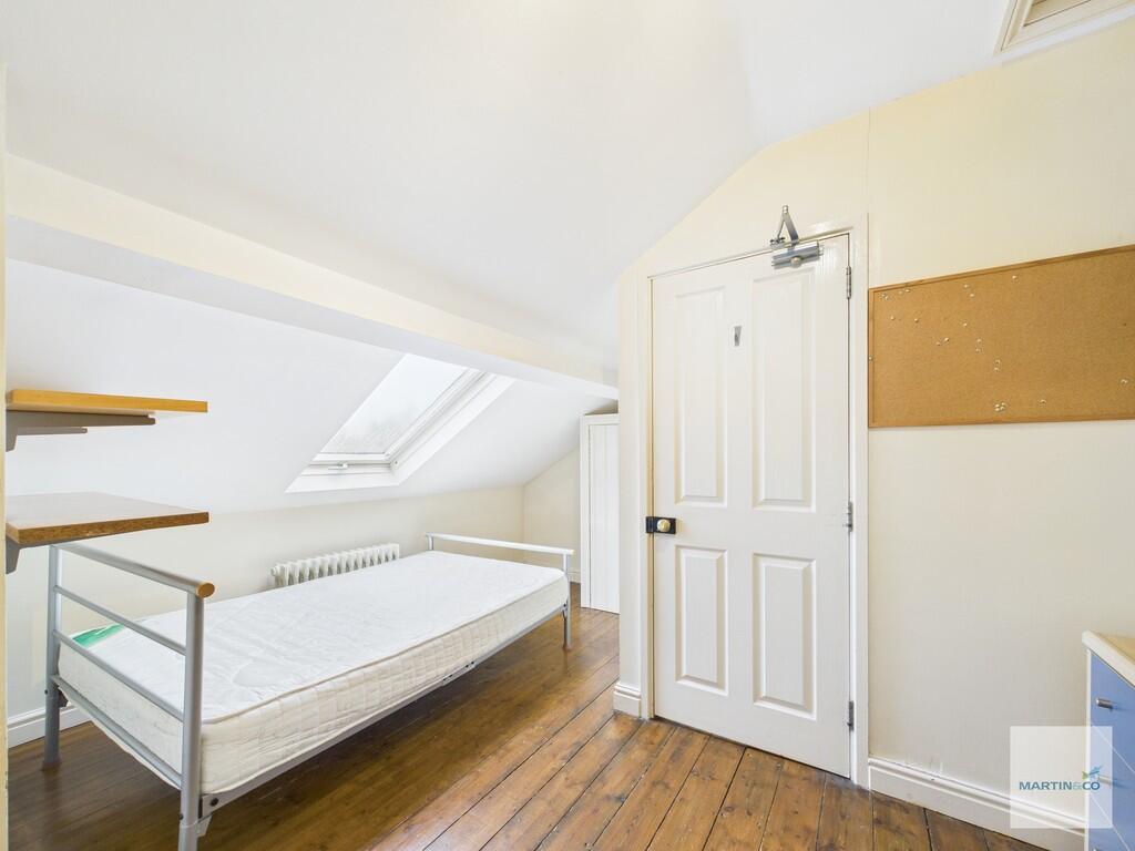 CAM03394G0-PR0377...