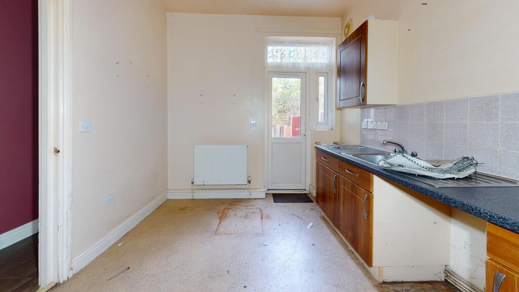 Flat 1, 75 Regina Road, Southall, UB2 5PW