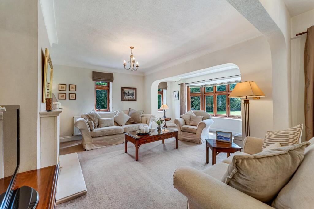 42 Moss Lane, SK7 1RD._-30.jpg