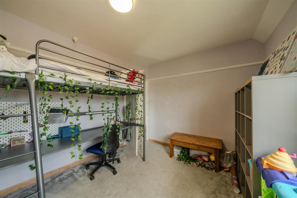 19 Lyneholmes Rise-125.jpg