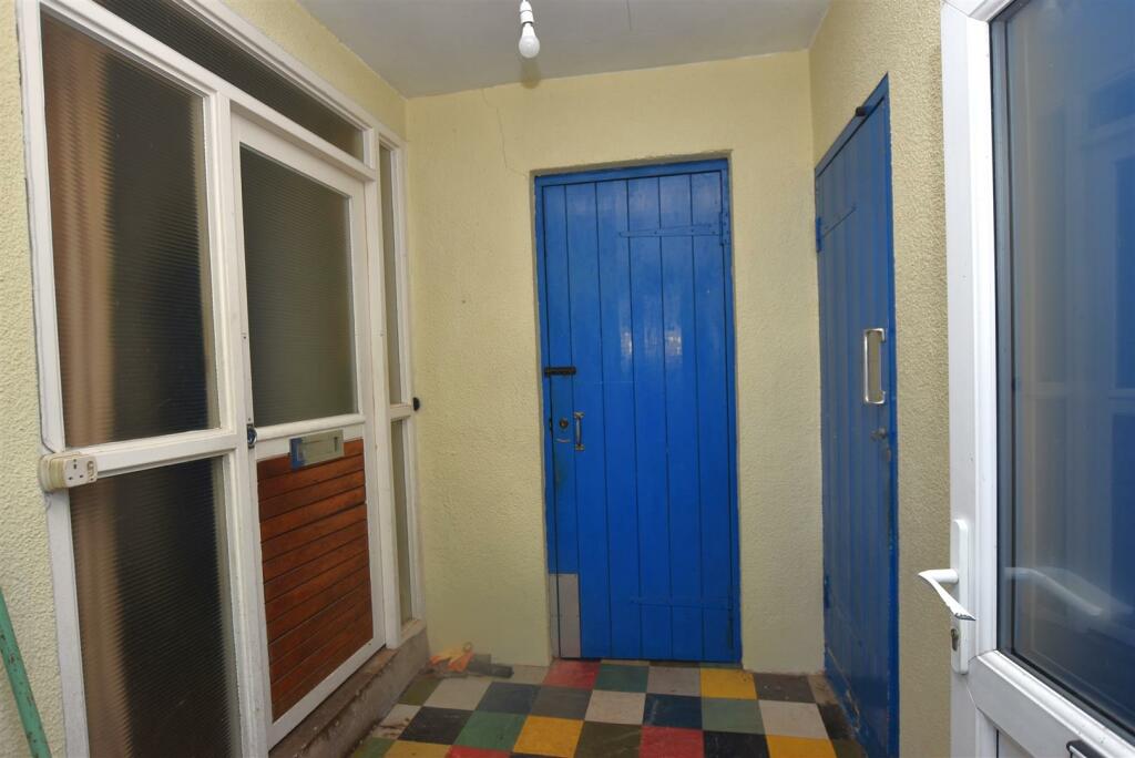 Front Entrance Porch