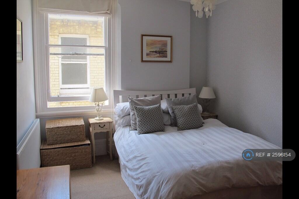 Double Bedroom 2