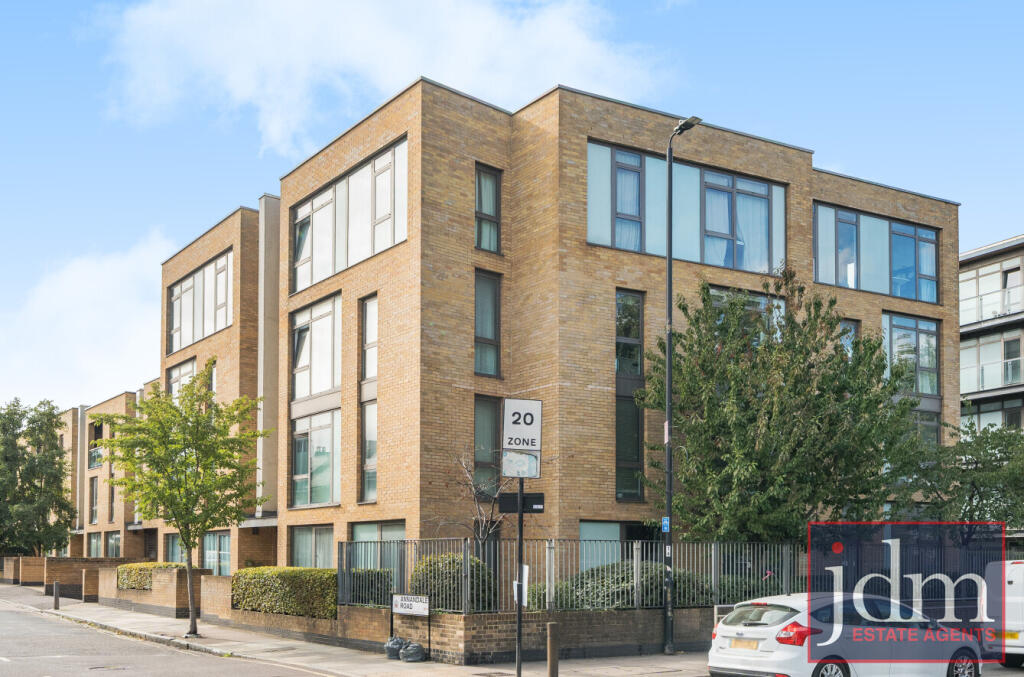 11f849a7-3446-422...