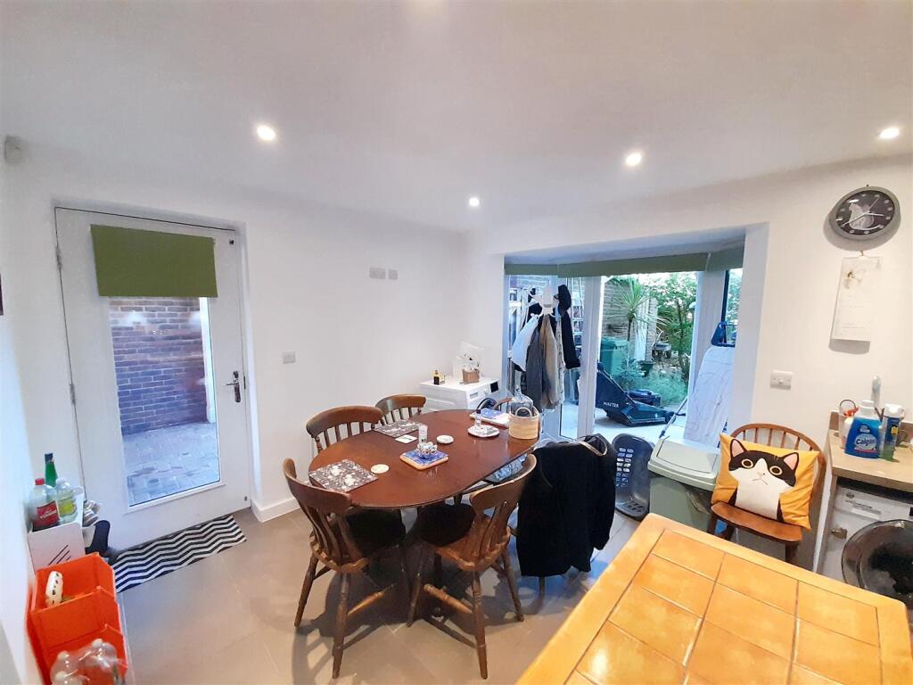 Kitchen dining room new.jpg