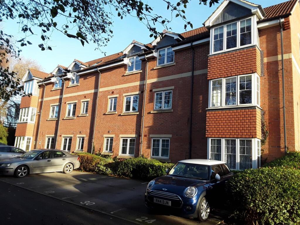 16-24 Bridge Close, External, Rear.jpg