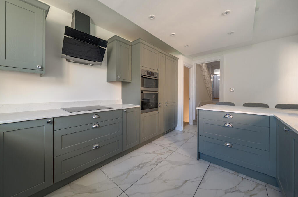 1380683-7-6920d23...