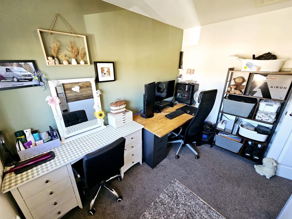 f16b2ce8-4d48-467e-a41f-eaa0d00535b9