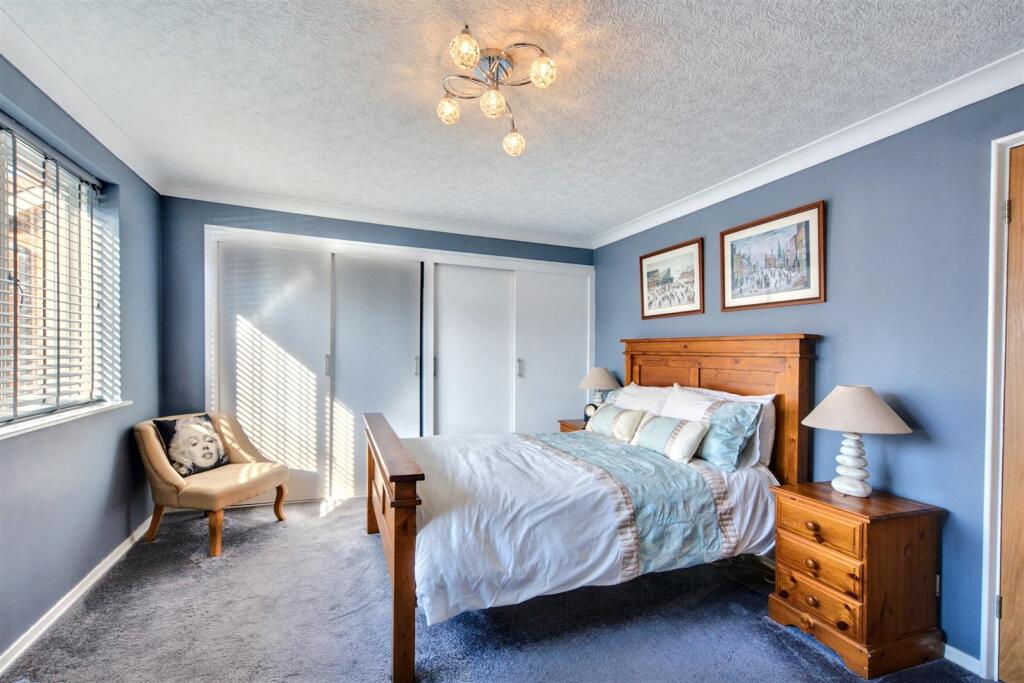 Bedroom 2_2.jpeg