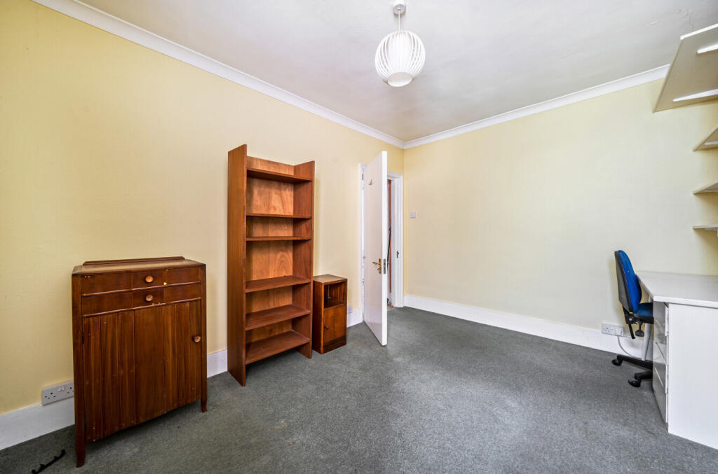 1320837-7-686bd1d...