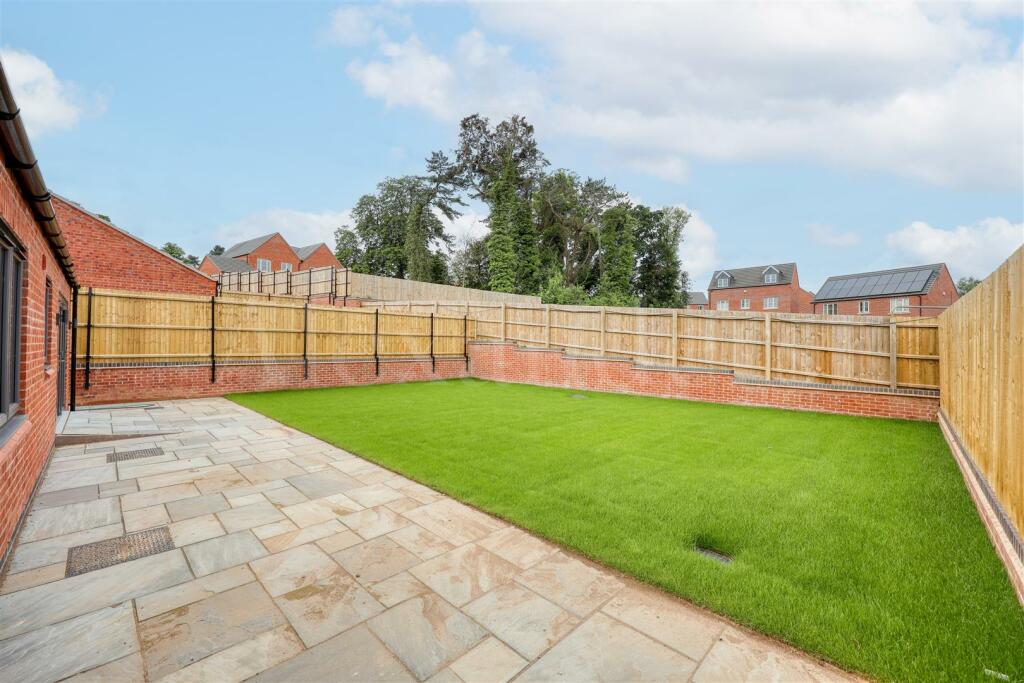 Ankle Hill EXT-06.jpg