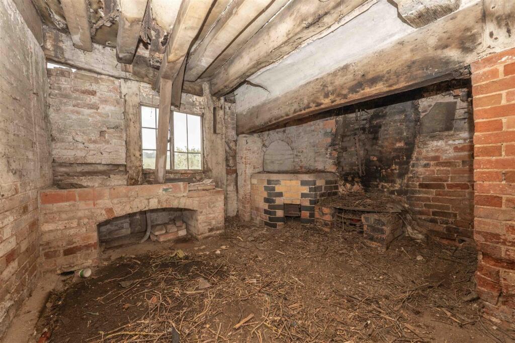Internal (Grade II Listed Barn)