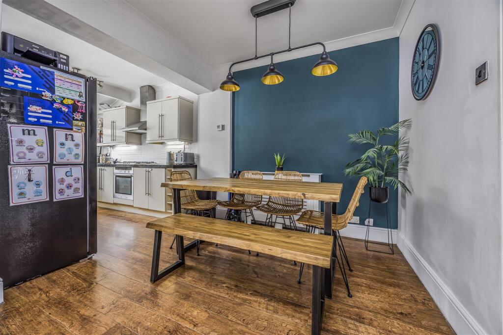 29 Hewett Road, Hilsea-PorticoMarketing-SoldBy-25.