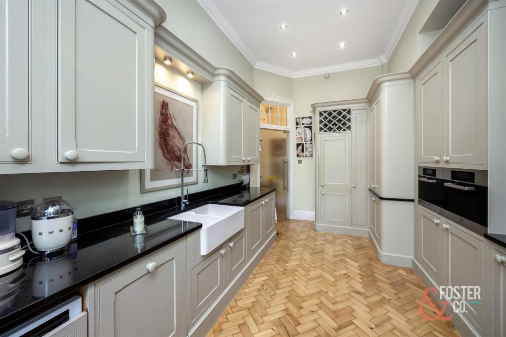 Barrowfield Lodge, Flat 1-011.jpg