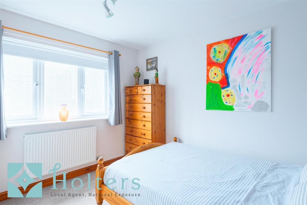 6 Canal Close, Newtown-09.jpg