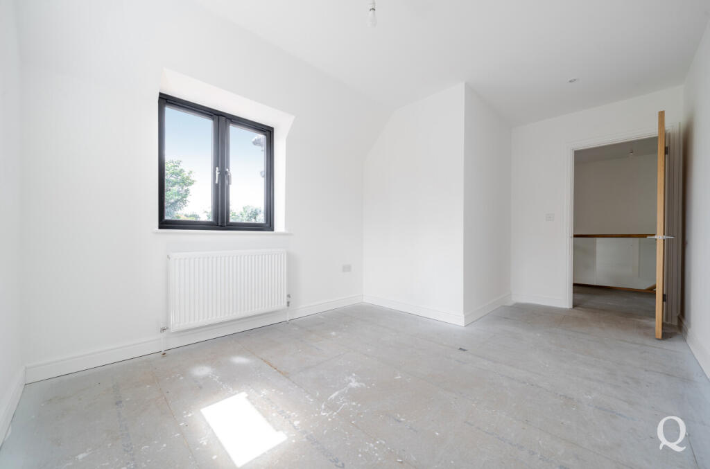 b580003b-e6bb-4aa...