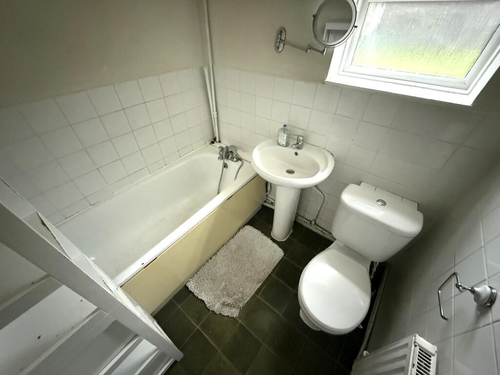 FITTED BATHROOM