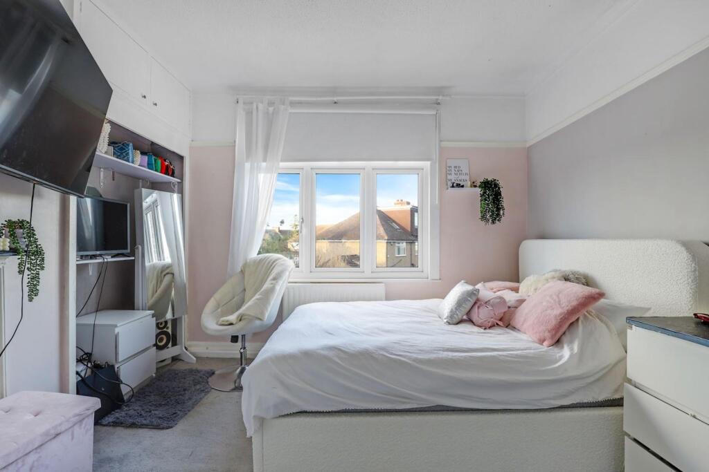 13-67f3JHPropWpen - 25 Warwick Road - 37-medium.jp