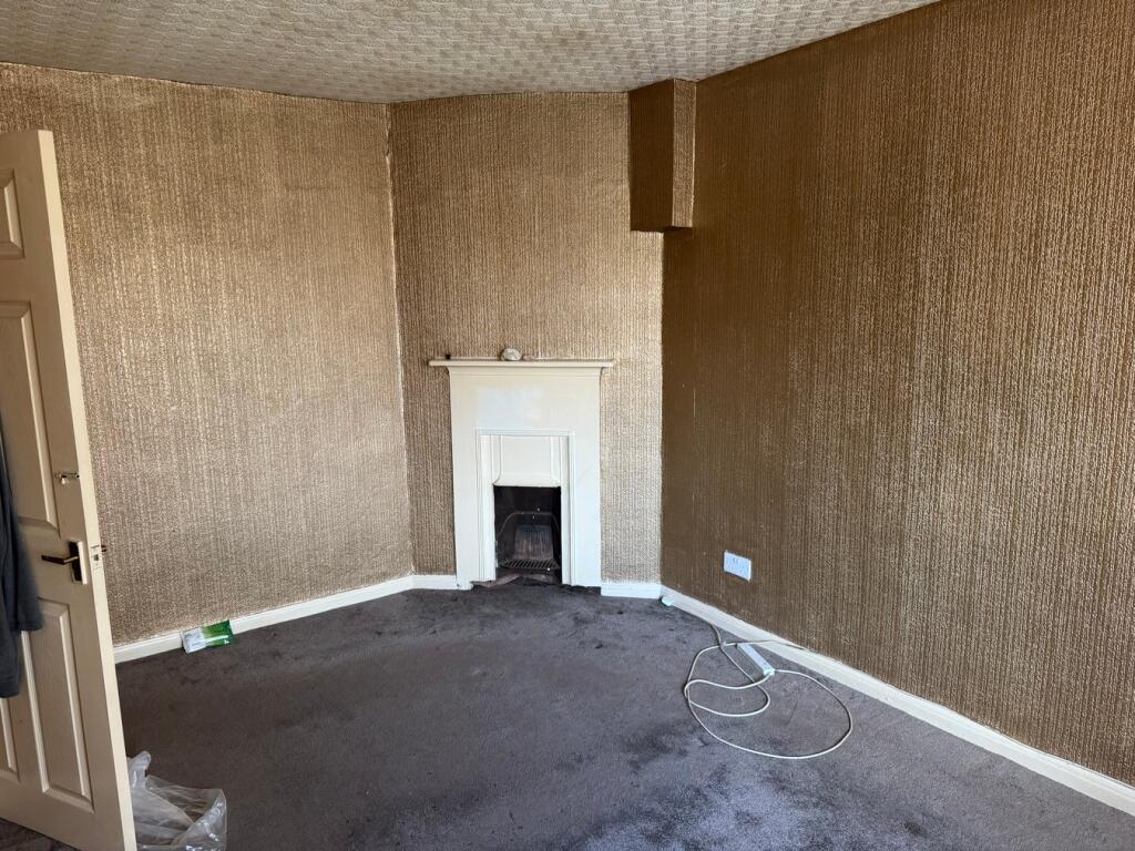 Bedroom (front)