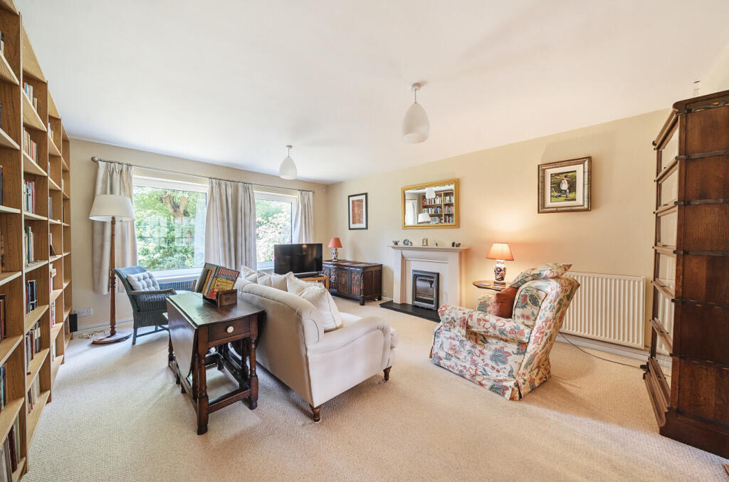 1310114-22-685997...