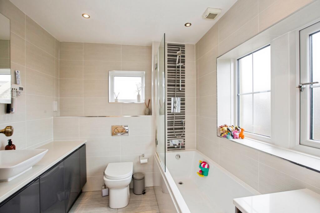 En-suite One
