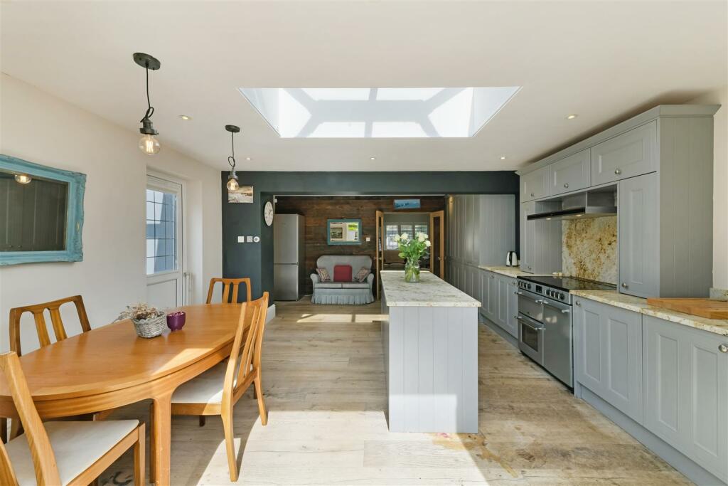 GROSVENOR ROAD, 32, DAISY COTTAGE-44.jpg