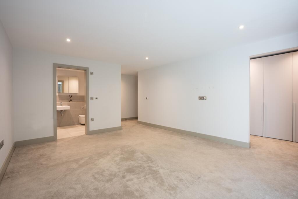 78 lilliput road flat 1-32