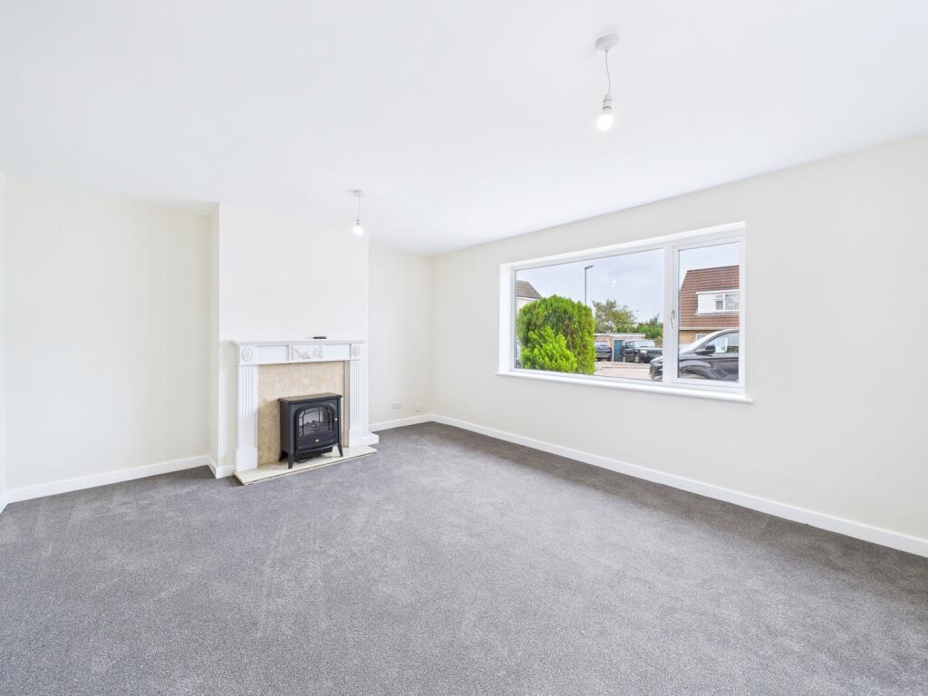 CAM01909G0-PR0381-STILL007