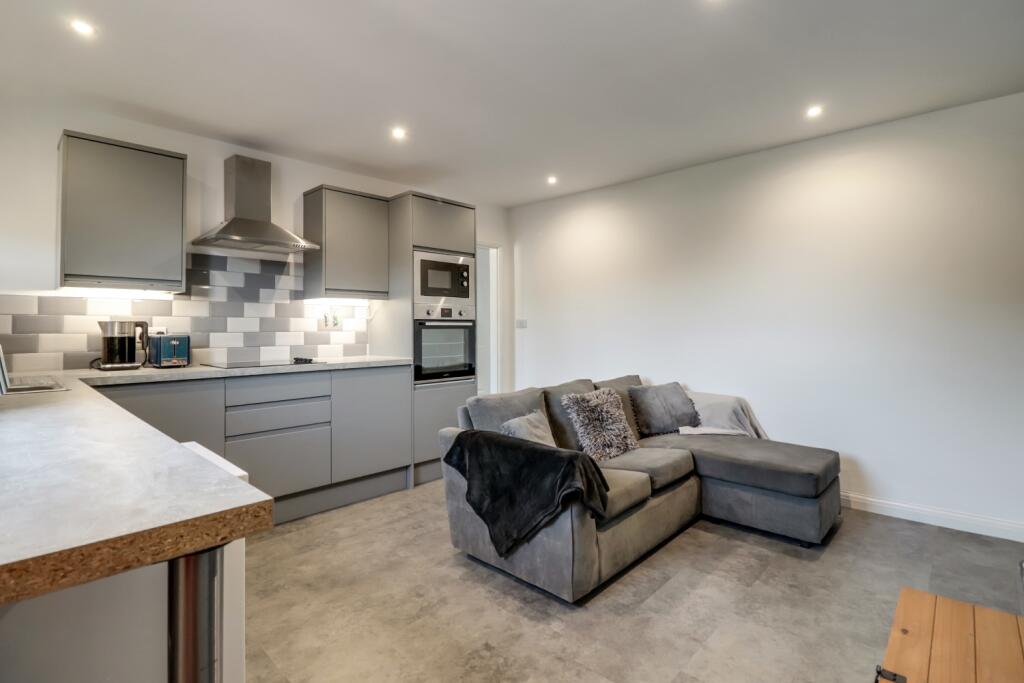 Lounge Diner Kitchen