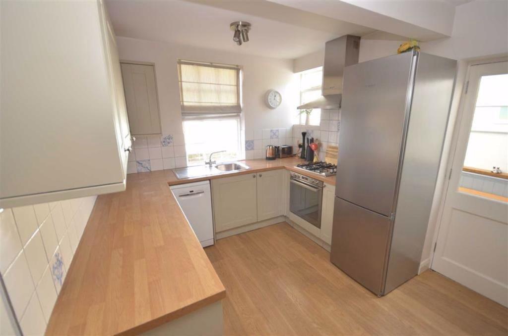 Well Appointed Dining Kitchen