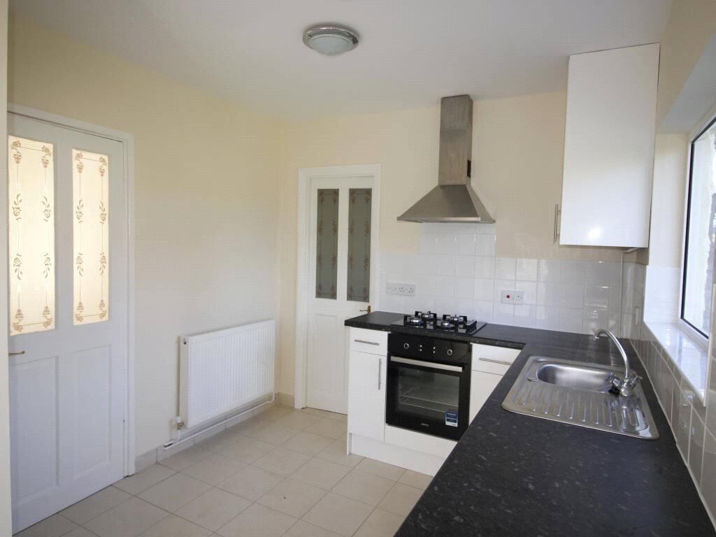 Kitchen / Dining Roo