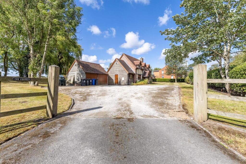 TheKennels-10.jpg