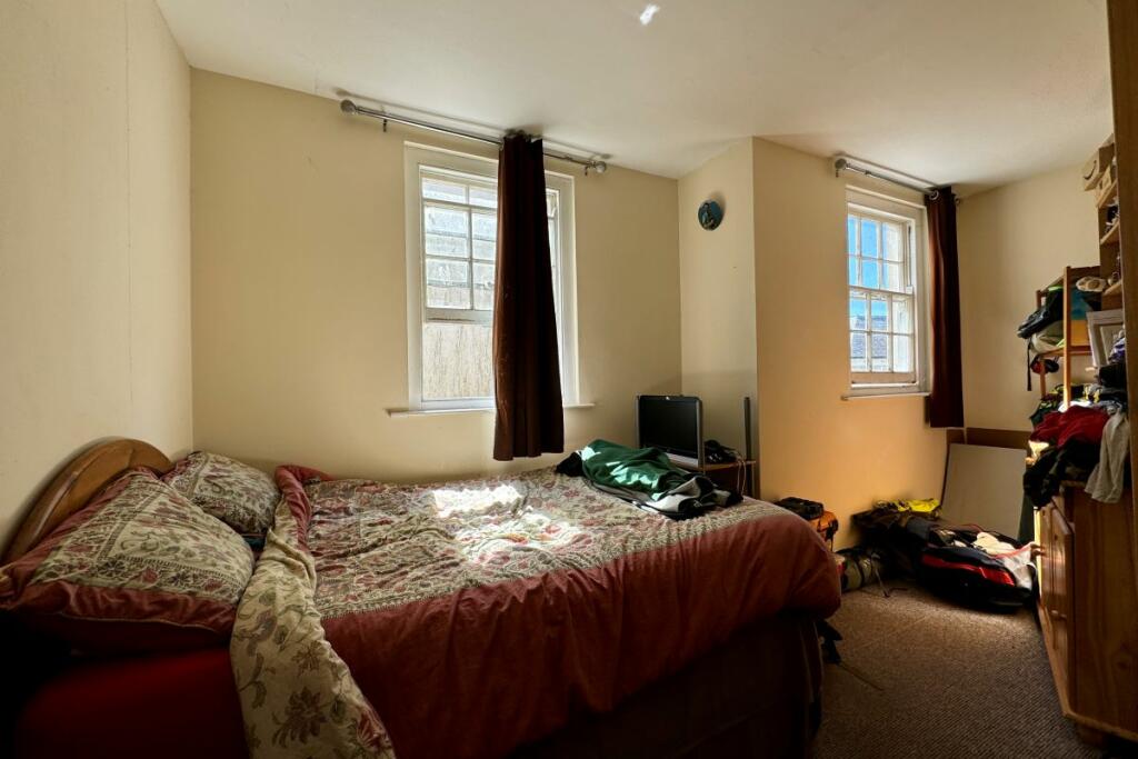 Flat 2