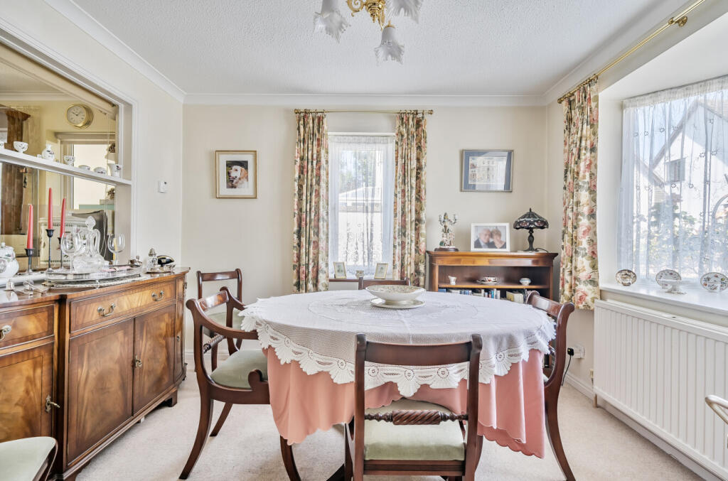 1320567-7-686ff64...