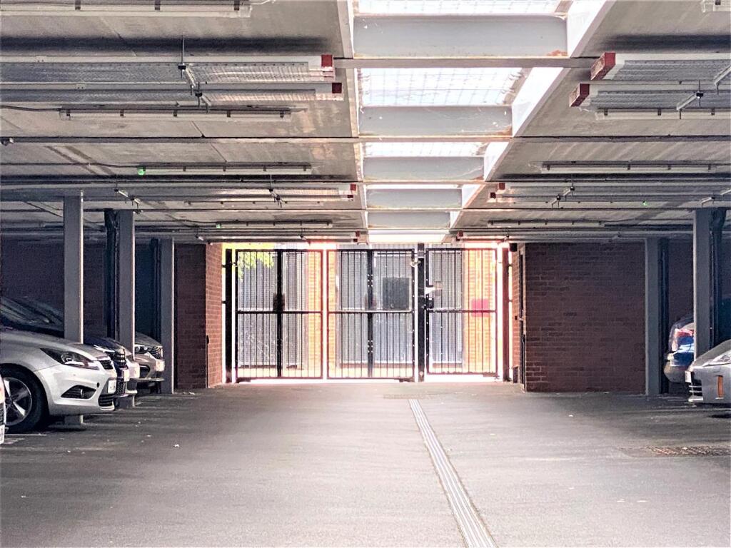 Parking Garage 1.jpg