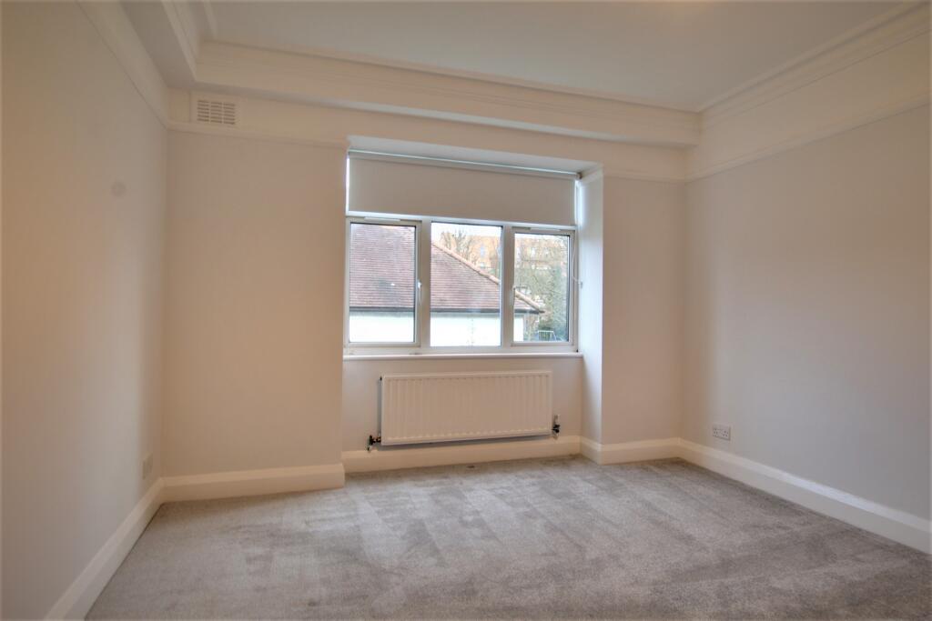 4.bedroom.jpg