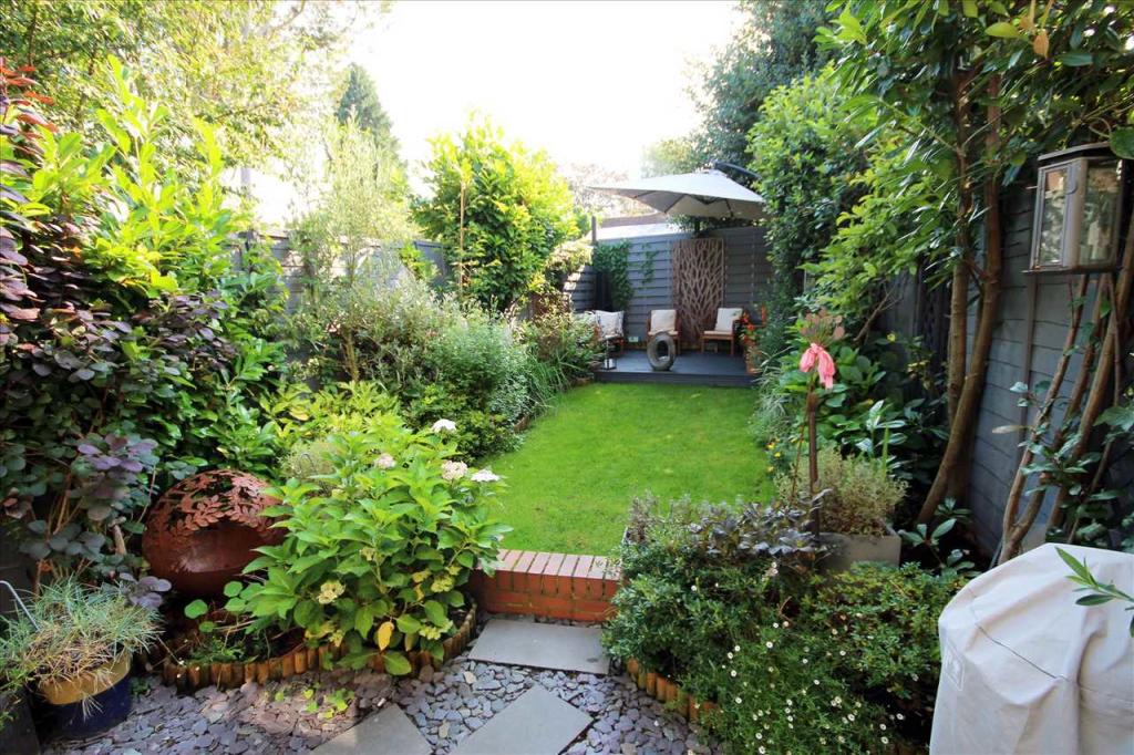 GARDEN
