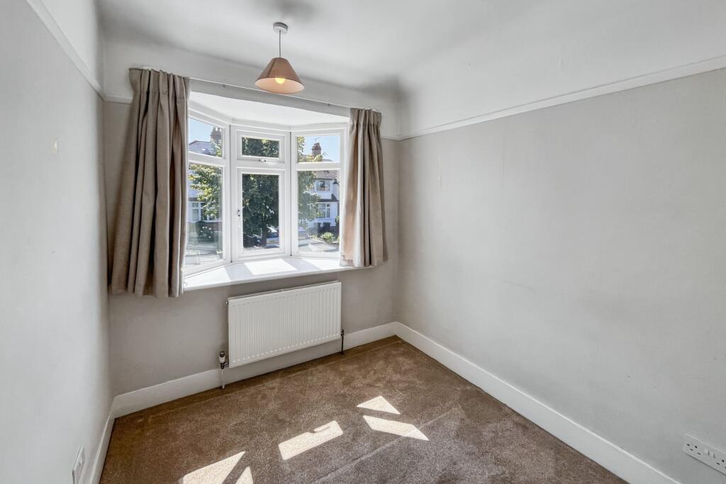 51 Greenview Avenue, Croydon, CR0 7QW