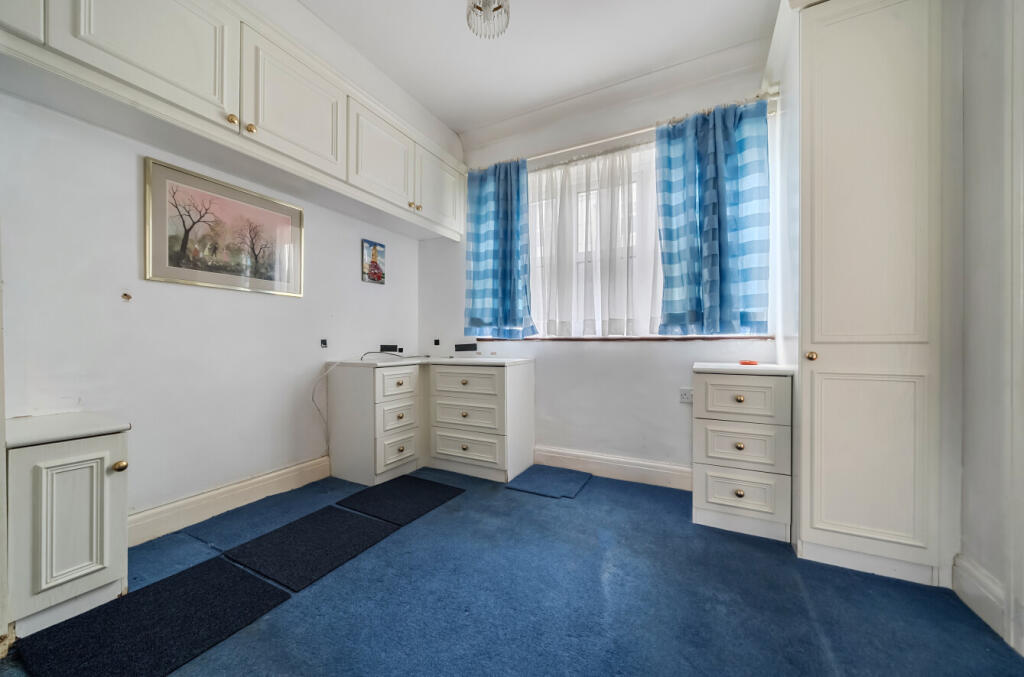 1384006-1-691f335...